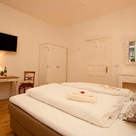 Lovely Flats Englische Strasse Hotell *